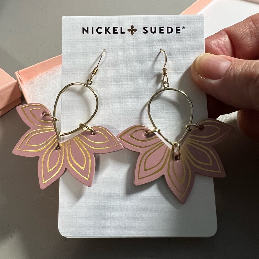 BNIB Nickel and Suede Rose Floras